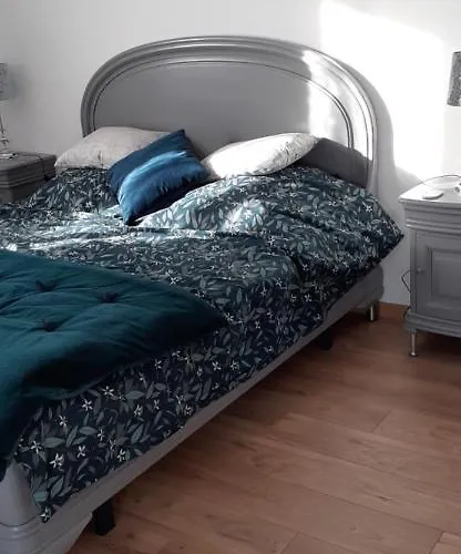 La Chouette Holiday home Neuville-Bosc